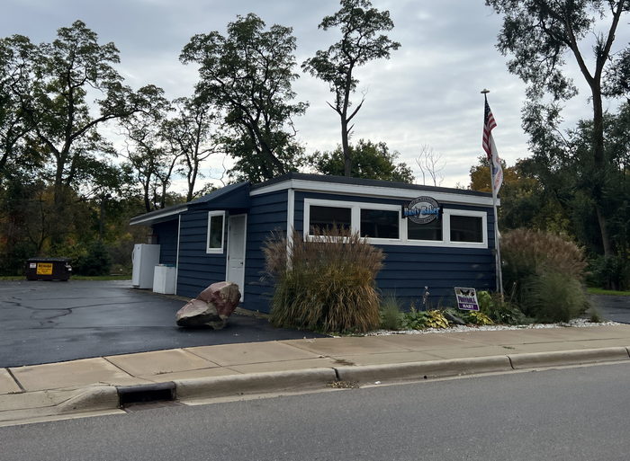 Tastee-Freez - Mendon - 429 W Main - Street View 1